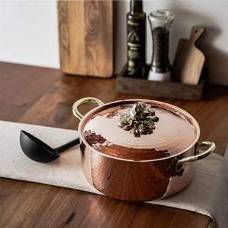 Hammered Copper Casserole Dish With Brass Lion Detail - Alfiq's Store