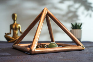 Copper Meditation Pyramide | Solid Copper Chackra Opener Pyramide | Handmade Copper Energy Cleaning Set - Alfiq's Store