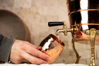 Handmade Copper Beverage Dispenser with Mug Set – 100% Solid Copper, 5L Vessel - Alfiq's Store