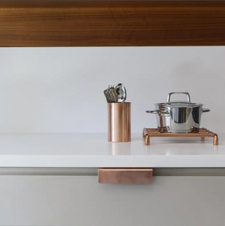 Handcrafted Copper Trivet – Elegant Heat-Resistant Stand For Pots & Pans 200 mm x 150 mm