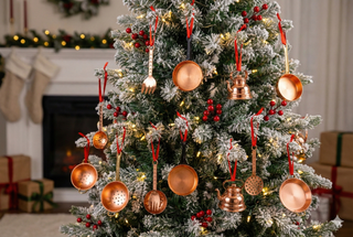 Mini Copper Slotted Spoon Toy – Dollhouse Utensil & Festive Xmas Tree Decor