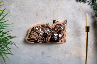 Handcrafted Copper Cat - Shaped Cake Mold – Decorative Baking Mold & Kitchen Wall Art - Alfiq's Store